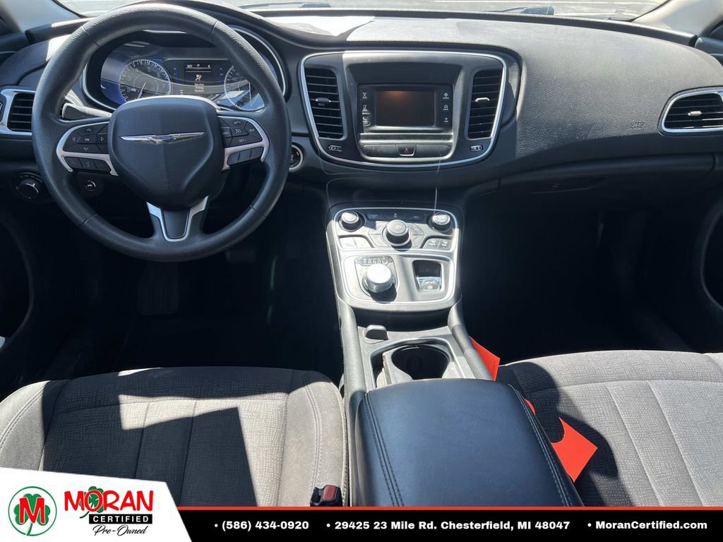 Used 2015 Chrysler 200 Limited FWD image 13