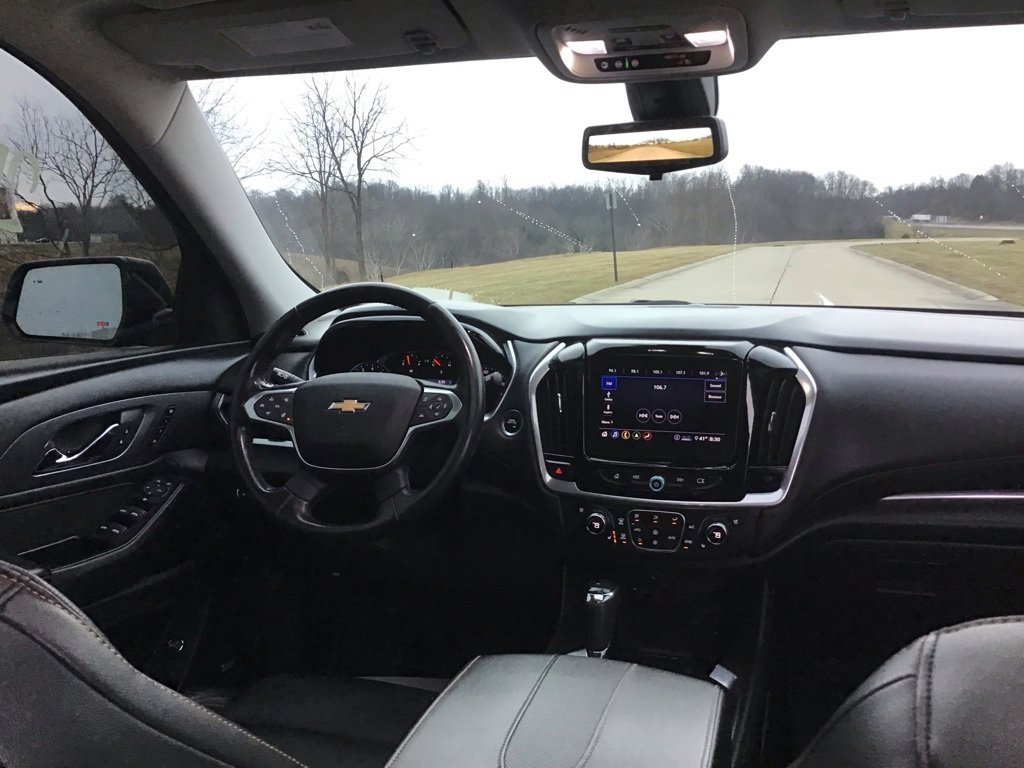 Used 2020 Chevrolet Traverse Premier image 24