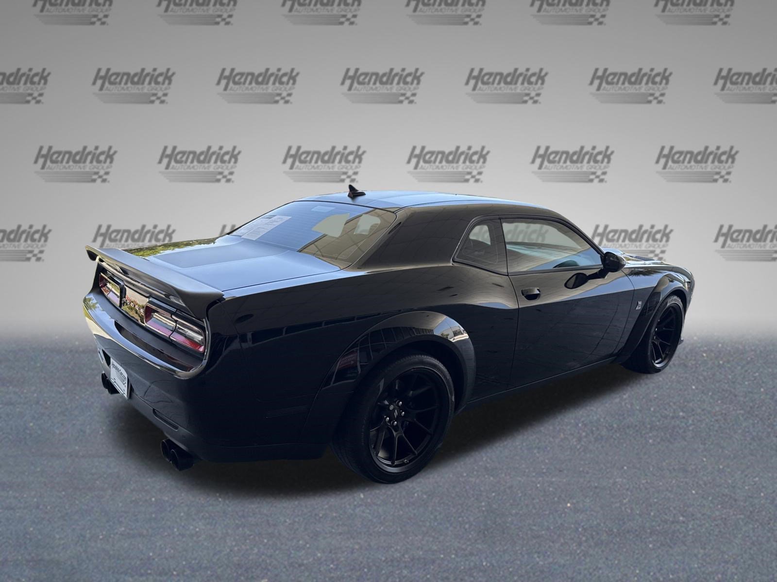 Used 2023 Dodge Challenger R/T Scat Pack RWD image 10