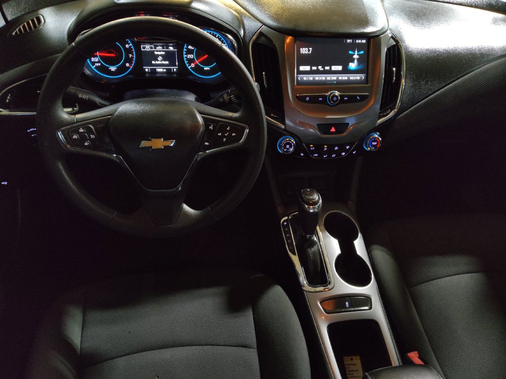 Used 2017 Chevrolet Cruze LT w/ Convenience Package FWD image 22