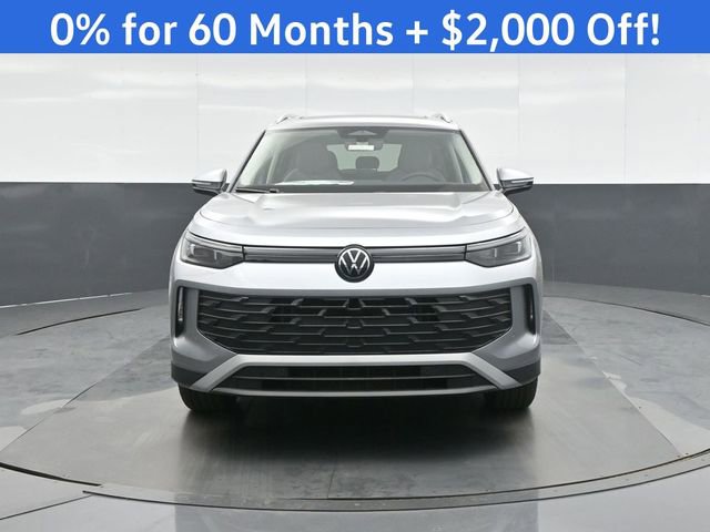 New 2026 Volkswagen Tiguan SE image 2