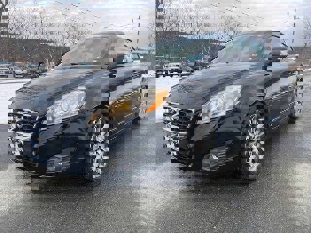 Used 2011 Volvo C70 T5