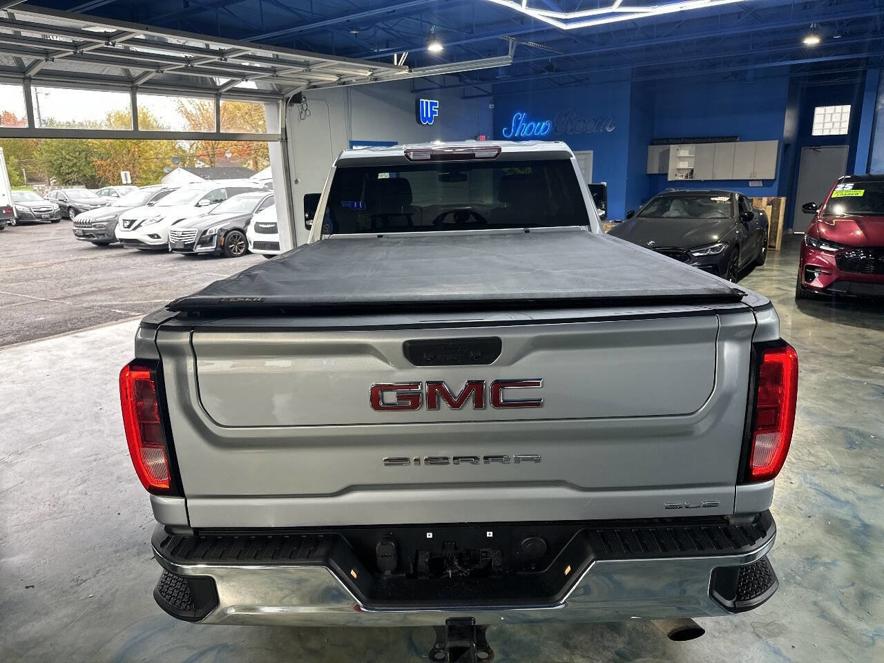 Used 2021 GMC Sierra 2500 SLE w/ SLE Value Package; image 13