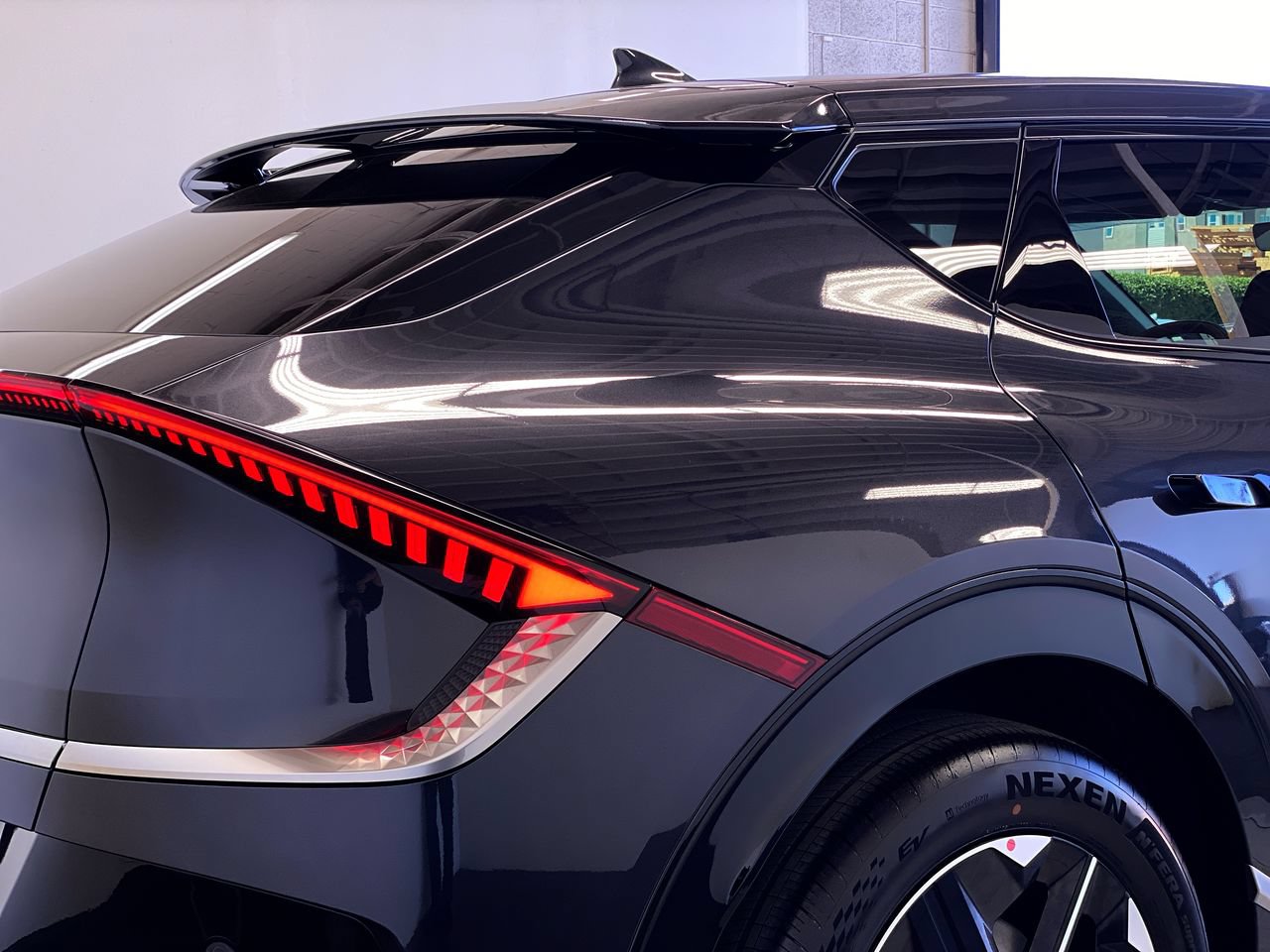 New 2026 Kia EV6 Wind AWD/4WD image 10