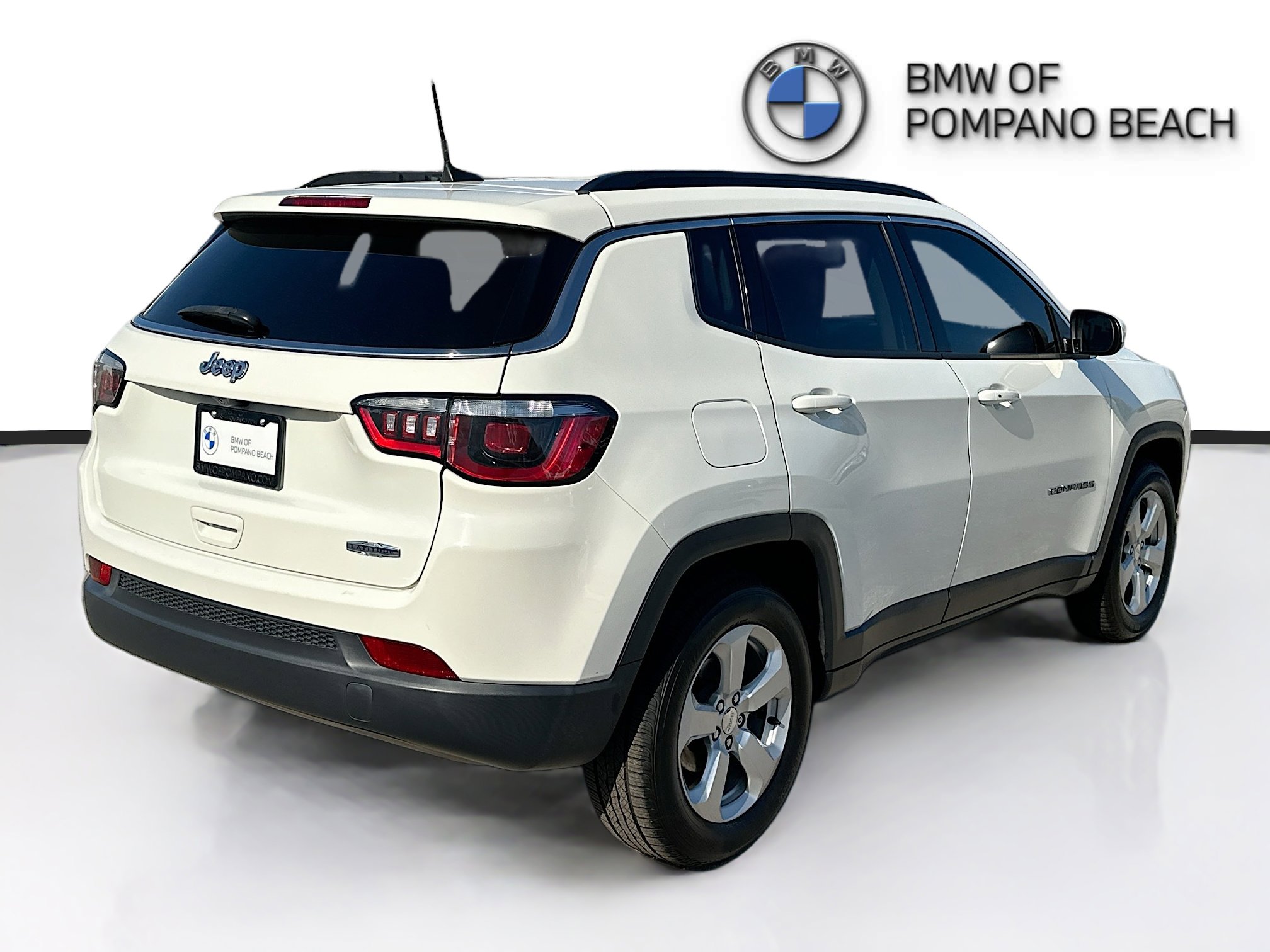 Used 2018 Jeep Compass Latitude w/ Popular Equipment Group image 7