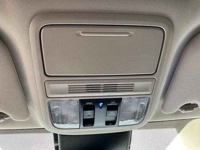 New 2026 Honda Odyssey Elite image 18