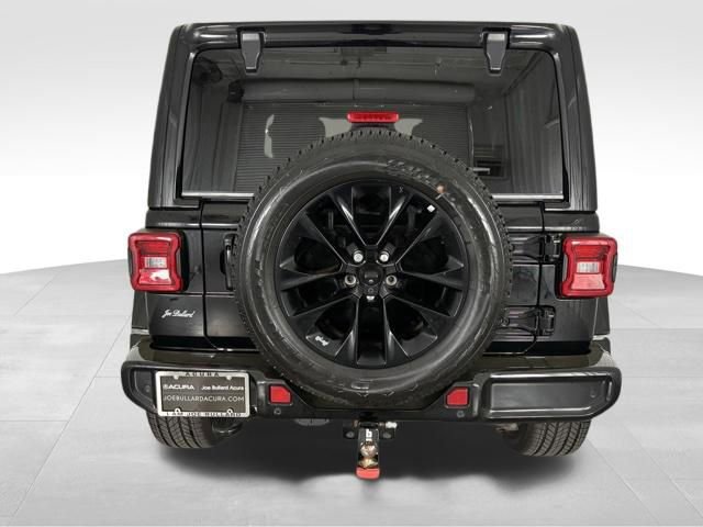 Used 2022 Jeep Wrangler Unlimited Sahara image 6