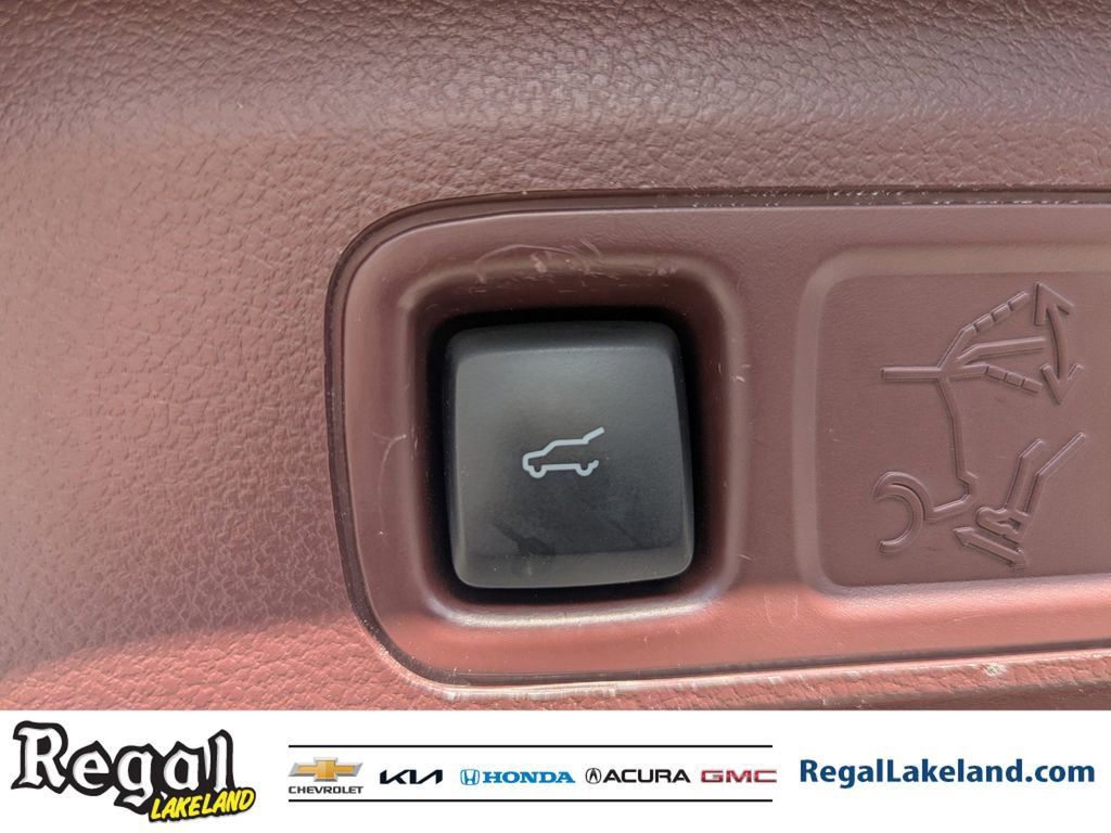 Used 2021 Lincoln Navigator Black Label image 9