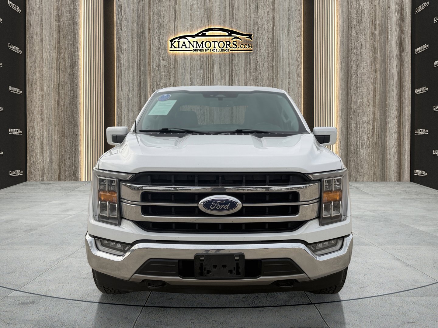 Used 2021 Ford F150 Lariat w/ Equipment Group 501A Mid image 2