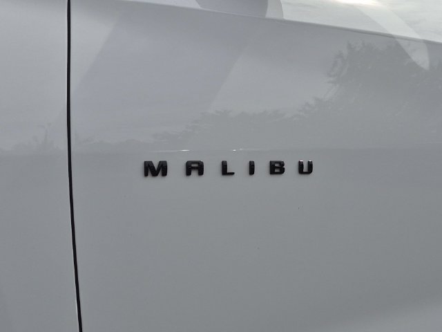 Used 2025 Chevrolet Malibu RS FWD image 33
