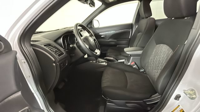 Used 2024 Mitsubishi Outlander Sport AWD image 12