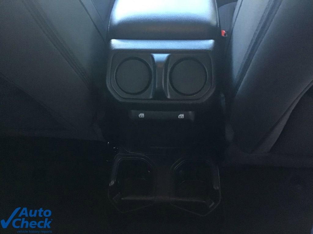 Used 2023 Jeep Wrangler Sport S image 16