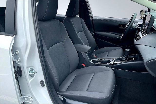 Used 2024 Toyota Corolla LE image 27