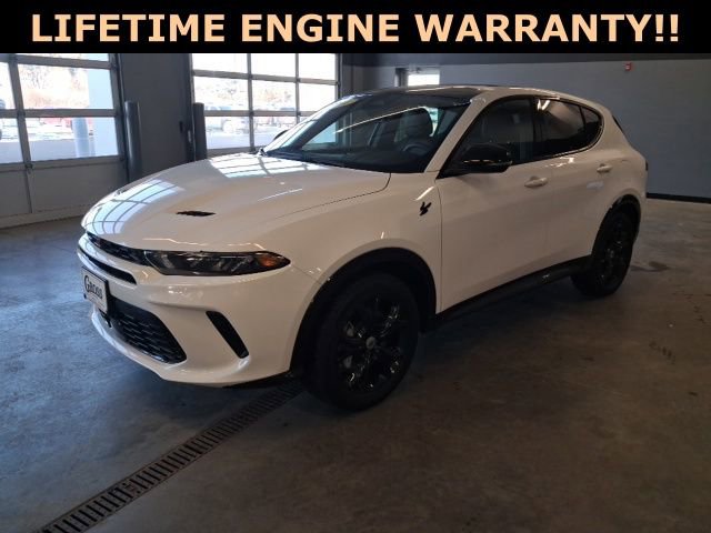 Used 2024 Dodge Hornet R/T Plus w/ R/T Blacktop Package image 4