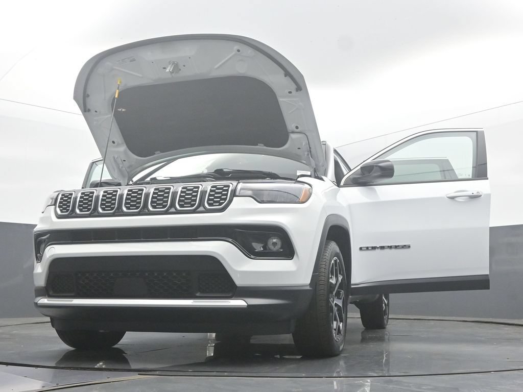Used 2025 Jeep Compass Limited AWD/4WD image 61