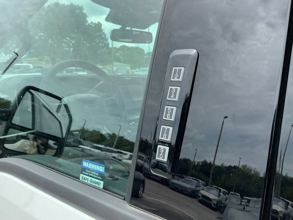 New 2026 Ford F250 Lariat RWD image 29