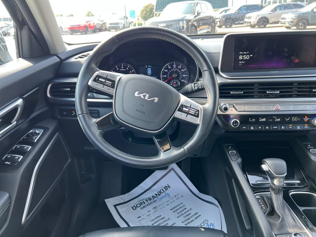 Used 2022 Kia Telluride S AWD/4WD image 16