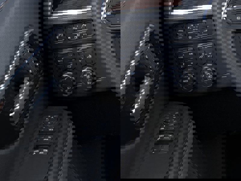 New 2026 Chevrolet Suburban Premier image 22