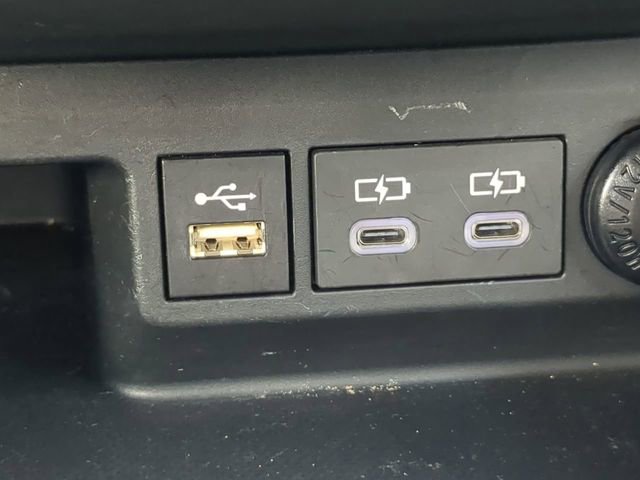 Certified 2025 Toyota Highlander XLE image 22