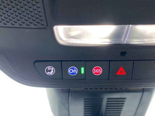 Used 2025 GMC Terrain Elevation w/ Elevation Premium Package image 16