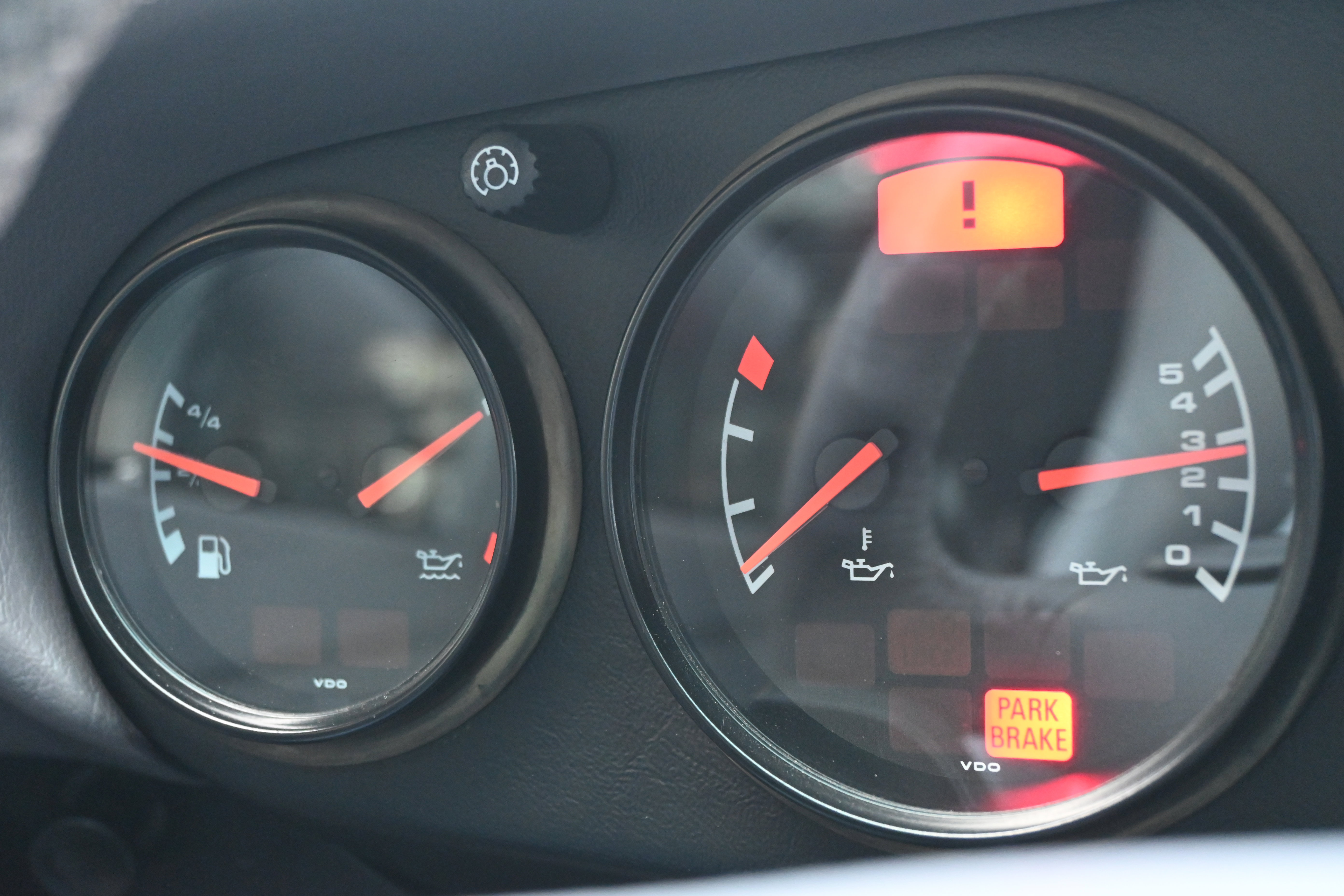 Used 1997 Porsche 911 Carrera 4 image 38