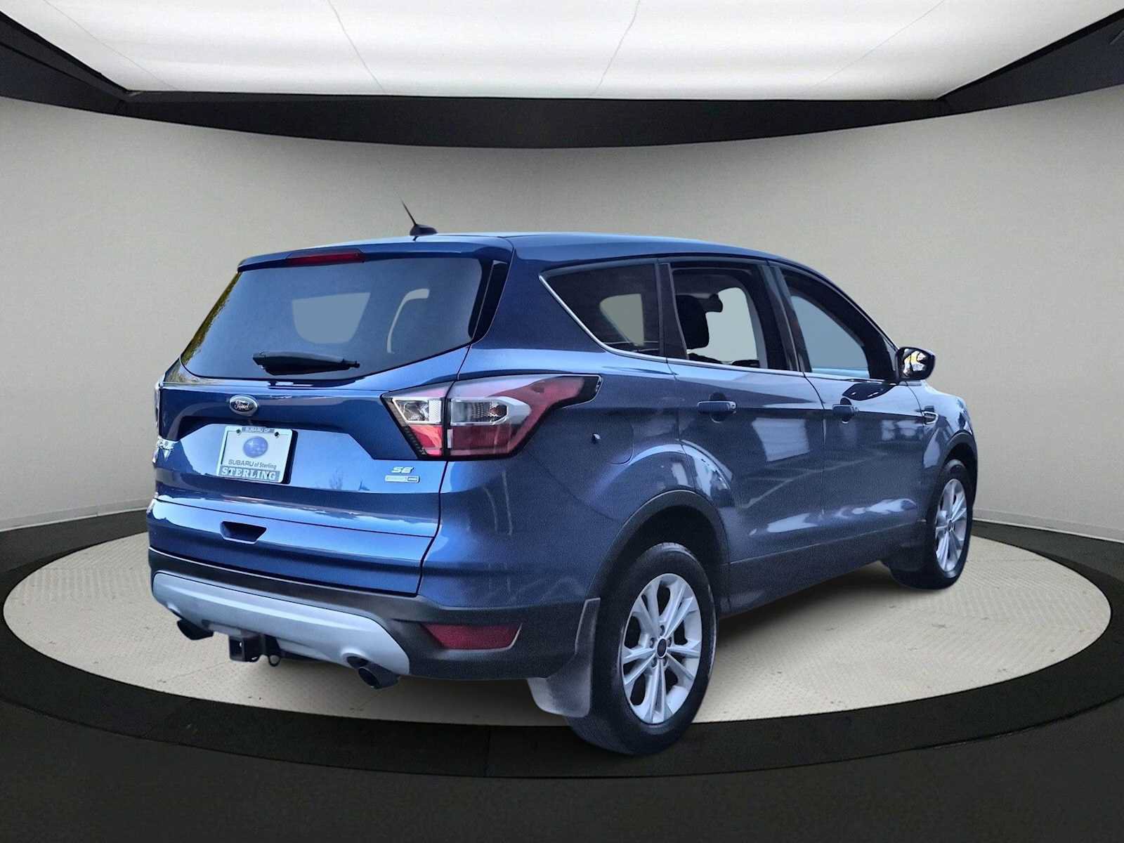 Used 2017 Ford Escape SE AWD/4WD image 8