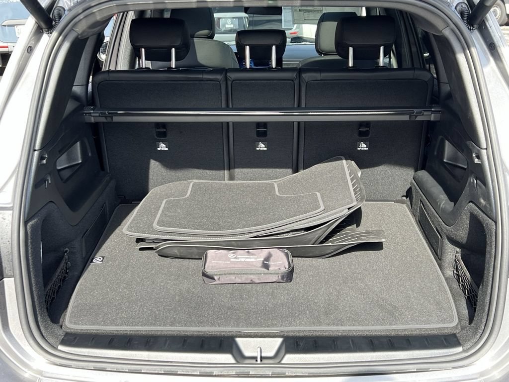 Used 2026 Mercedes-Benz GLB 250 4MATIC image 23