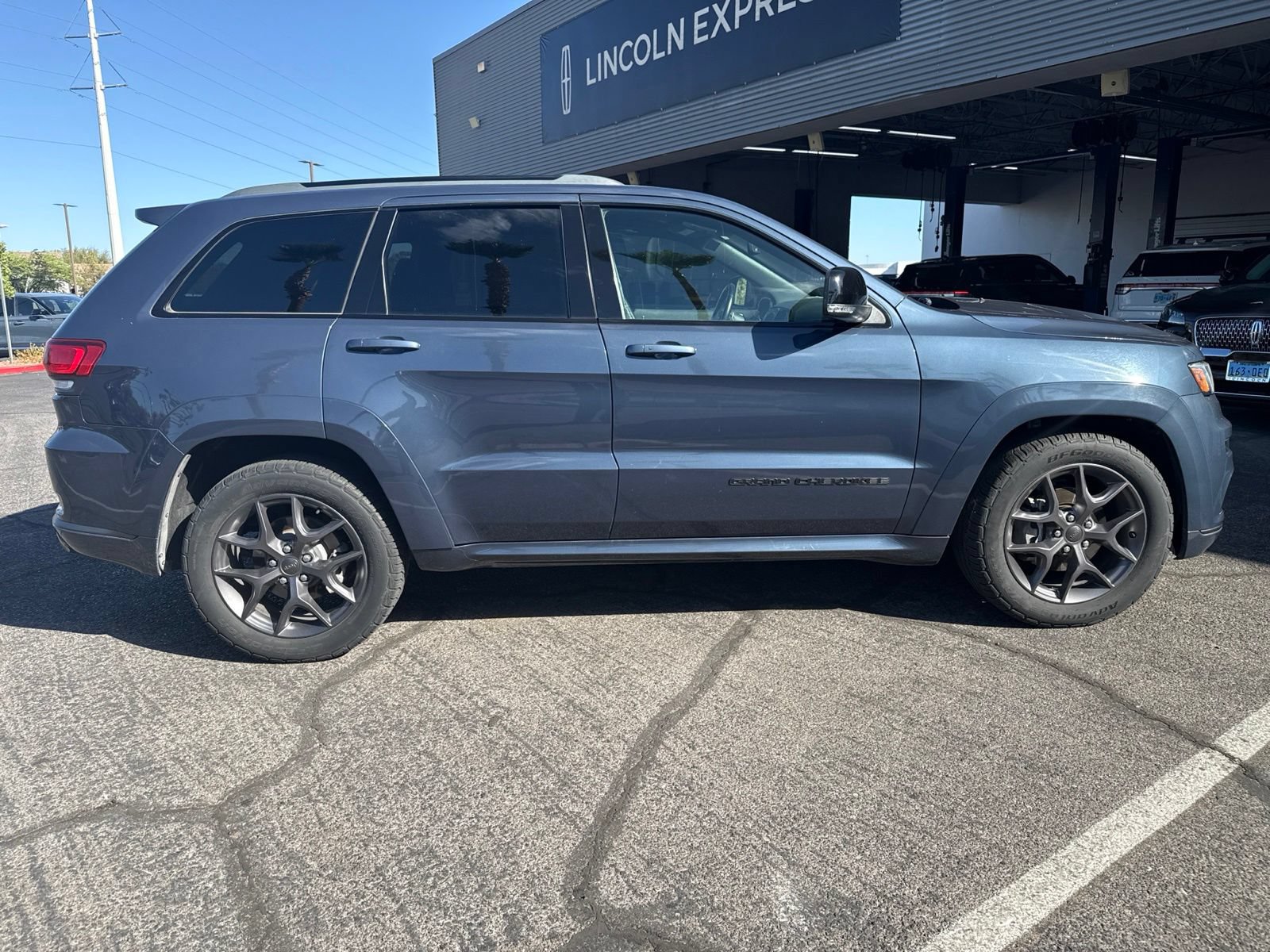 Used 2019 Jeep Grand Cherokee Limited X RWD image 4