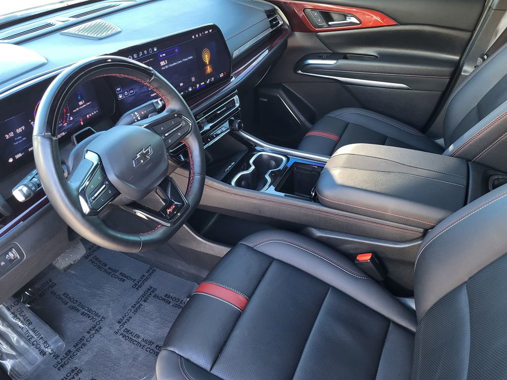 Used 2024 Chevrolet Traverse RS image 10