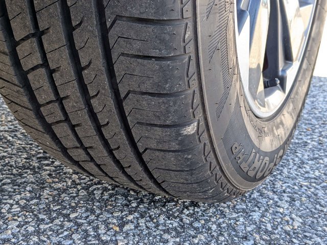 Certified 2023 Nissan Rogue SV image 13