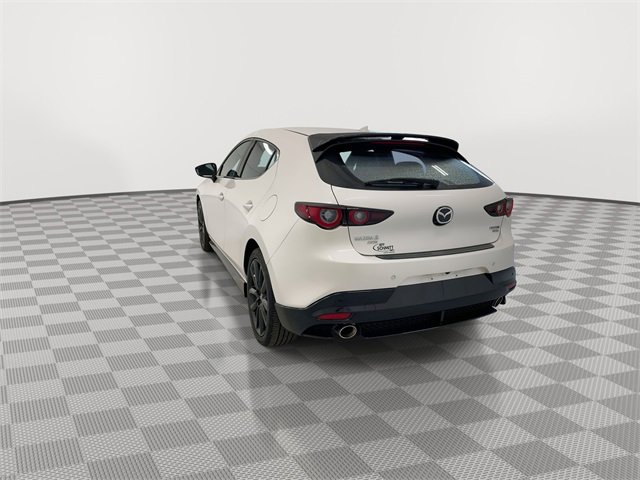 Used 2025 MAZDA MAZDA3 Hatchback w/ Appearance Package image 8