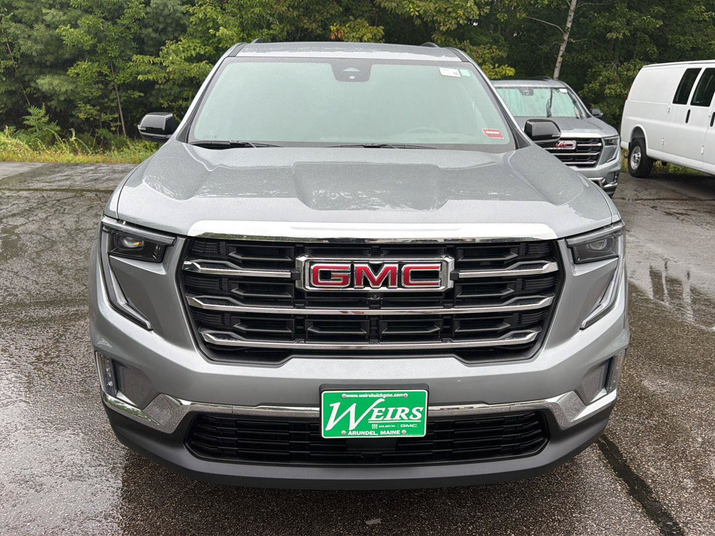 New 2026 GMC Acadia Elevation w/ Elevation Premium Package AWD/4WD image 2