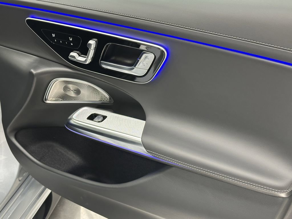 New 2026 Mercedes-Benz E 53 AMG e 4MATIC Sedan image 16