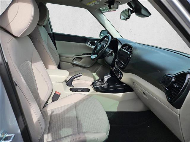 Used 2020 Kia Soul EX FWD image 18