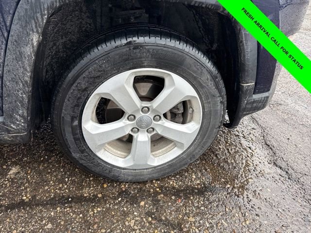 Used 2018 Jeep Compass Latitude w/ Cold Weather Group image 13