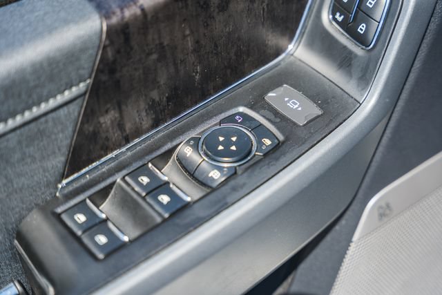 Used 2023 Ford F350 Lariat w/ Chrome Package AWD/4WD image 43
