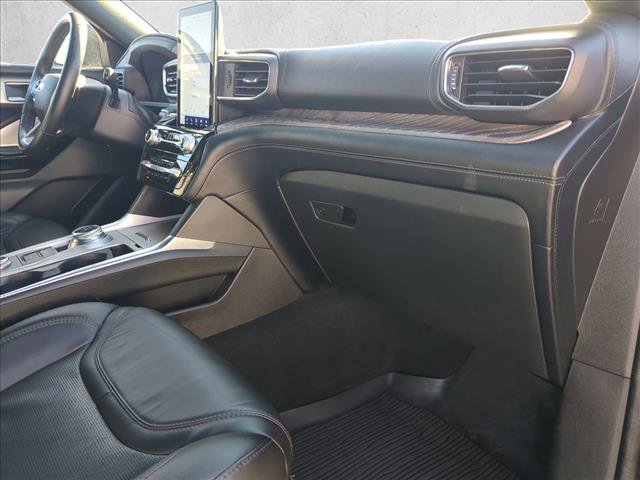 Used 2022 Ford Explorer Platinum w/ Equipment Group 601A image 25