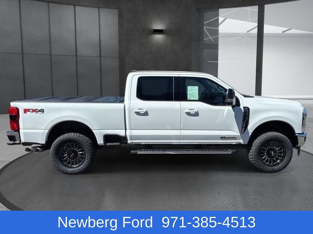 Used 2025 Ford F350 Lariat w/ FX4 Off-Road Package AWD/4WD image 5