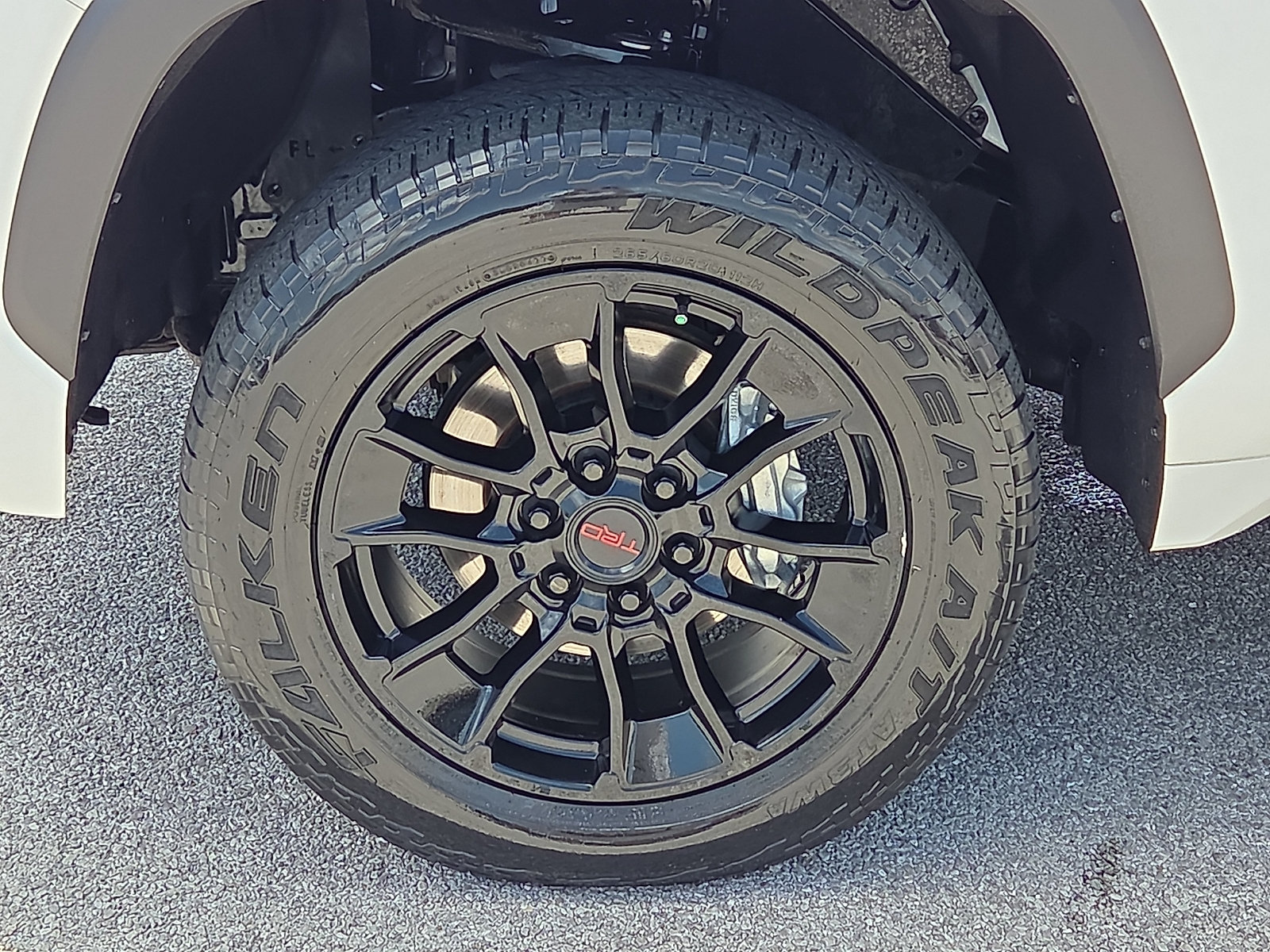 Used 2022 Toyota Tundra SR5 AWD/4WD image 7