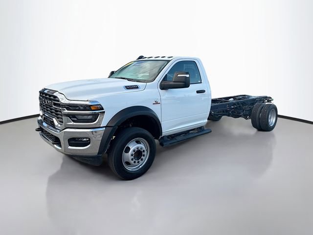 Used 2025 RAM 5500 Tradesman image 3