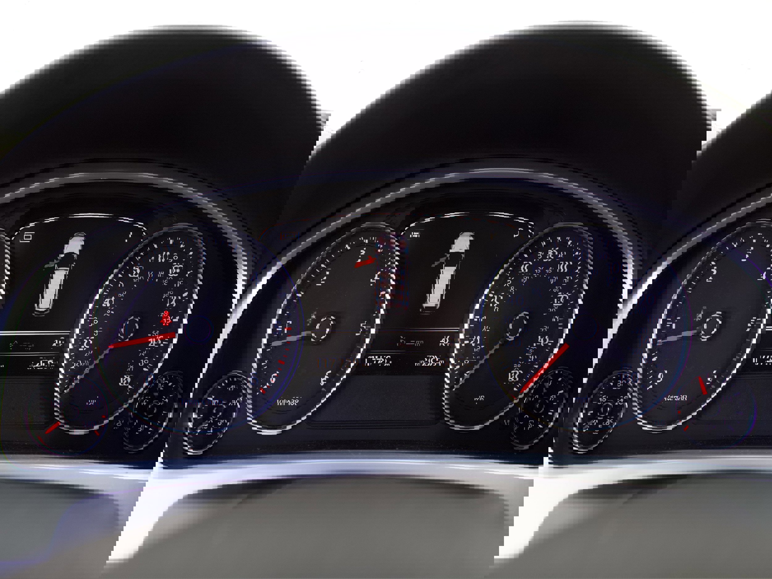 Used 2013 Volkswagen Touareg Executive image 21