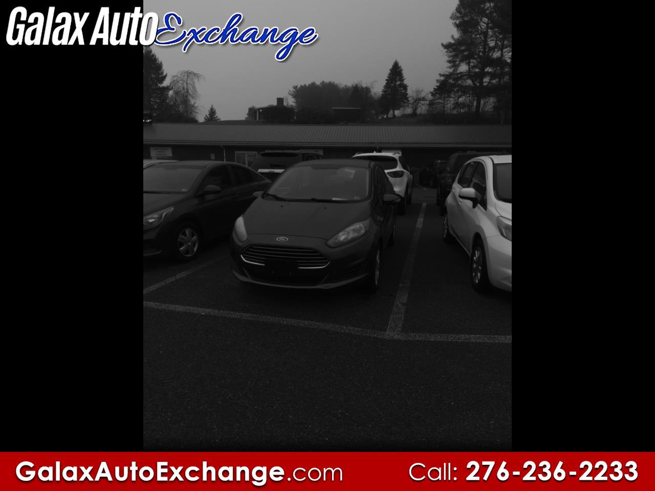 Used 2015 Ford Fiesta SE w/ Comfort Package FWD image 1