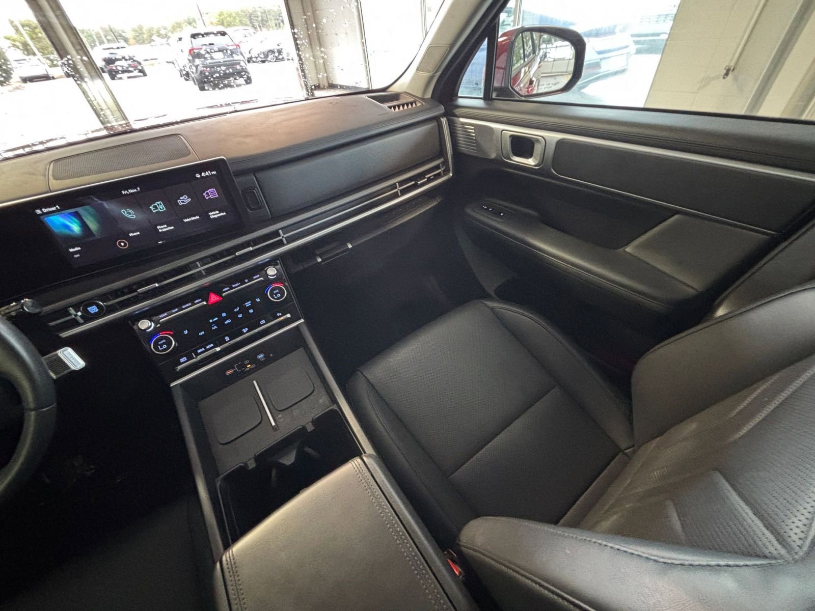 Used 2025 Hyundai Santa Fe SEL image 36