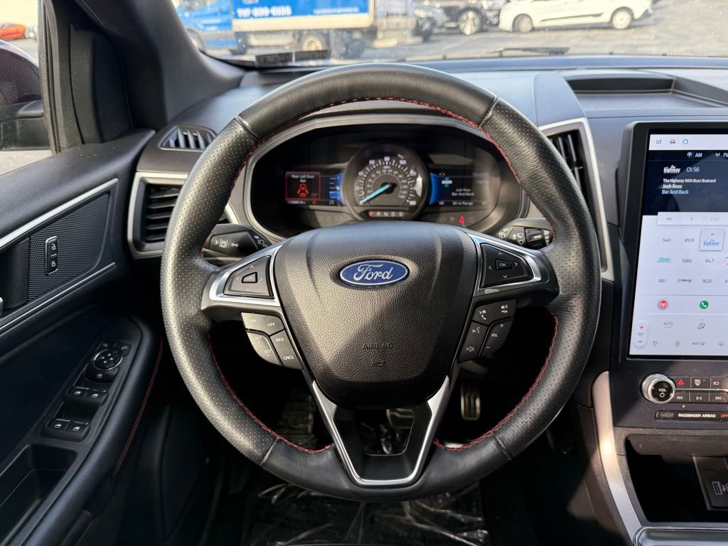 Certified 2022 Ford Edge ST-Line AWD/4WD image 16
