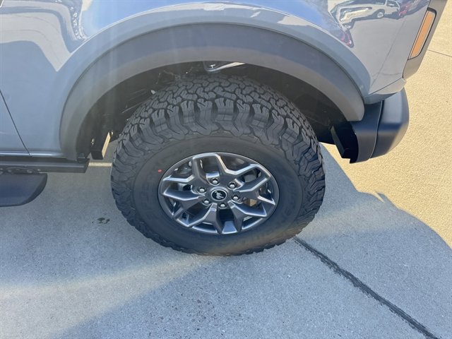 New 2025 Ford Bronco Badlands AWD/4WD image 2