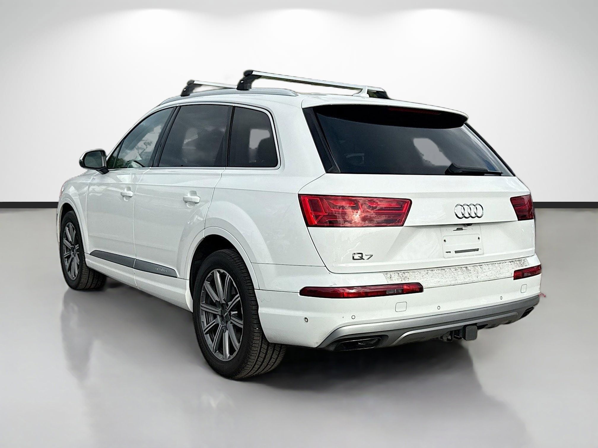 Used 2019 Audi Q7 3.0T Premium Plus AWD/4WD image 5