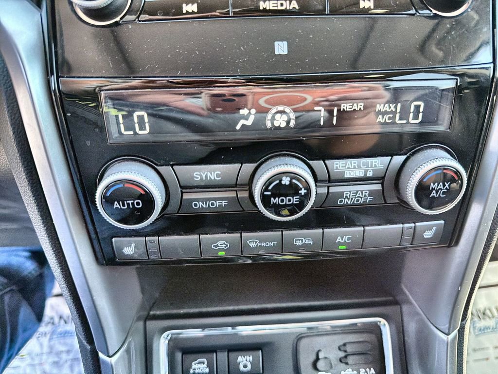 Used 2020 Subaru Ascent Limited w/ Technology Package image 24