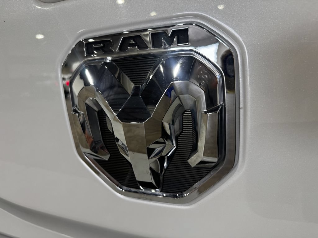 Used 2020 RAM 1500 Limited AWD/4WD image 30