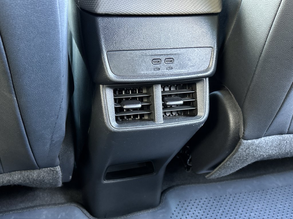 Used 2025 Chevrolet Equinox LT w/ Convenience Package II AWD/4WD image 19
