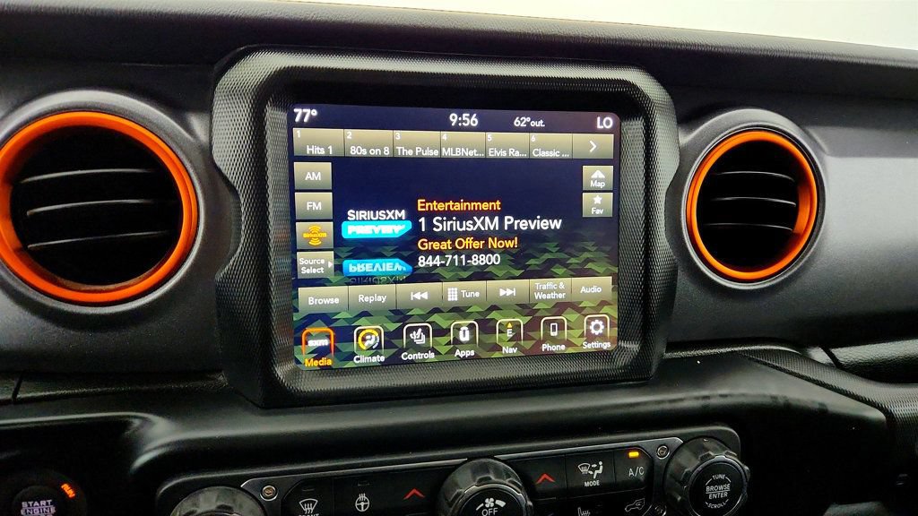 Used 2022 Jeep Gladiator Mojave w/ LED Lighting Group AWD/4WD image 18
